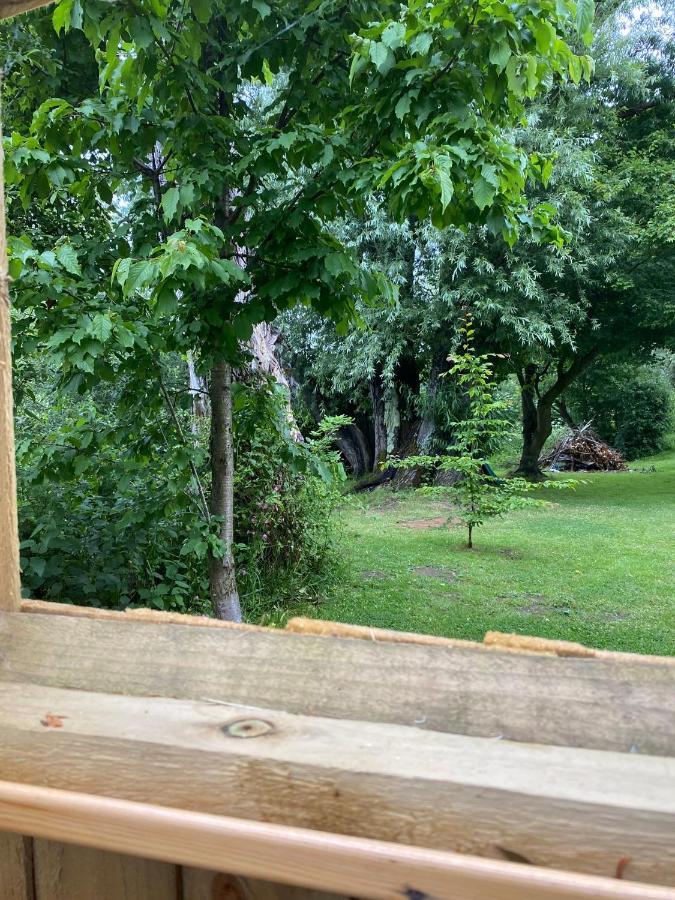 Cosy Dog Friendly Lodge With An Outdoor Bath On The Isle Of Wight Whitwell  Exterior foto